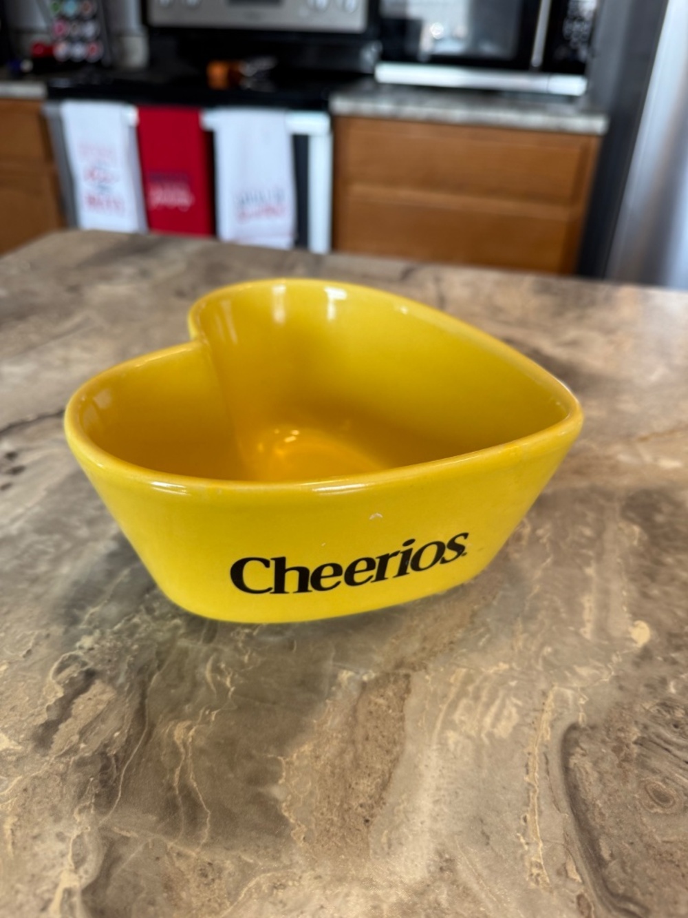 Vintage 2003 General Mills Cheerios collectible picture and heart shaped bowl - Picture 8 of 9